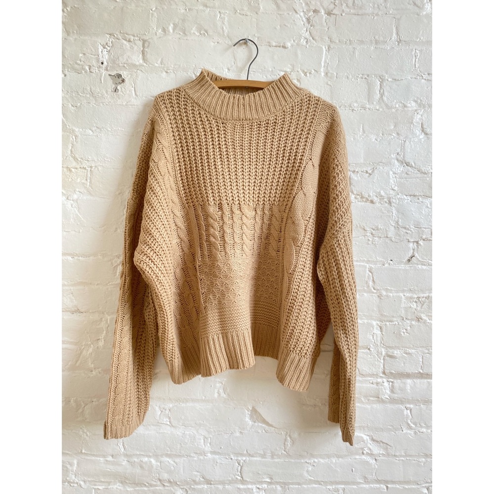 TIME + TRU Tan Boxy Knit Sweater